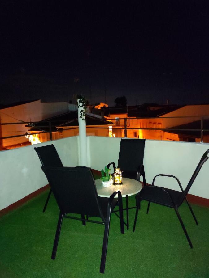 Appartamento Casa Luzon, terraza-solarium con ducha y salon rustico Villarejo de Salvanés Esterno foto