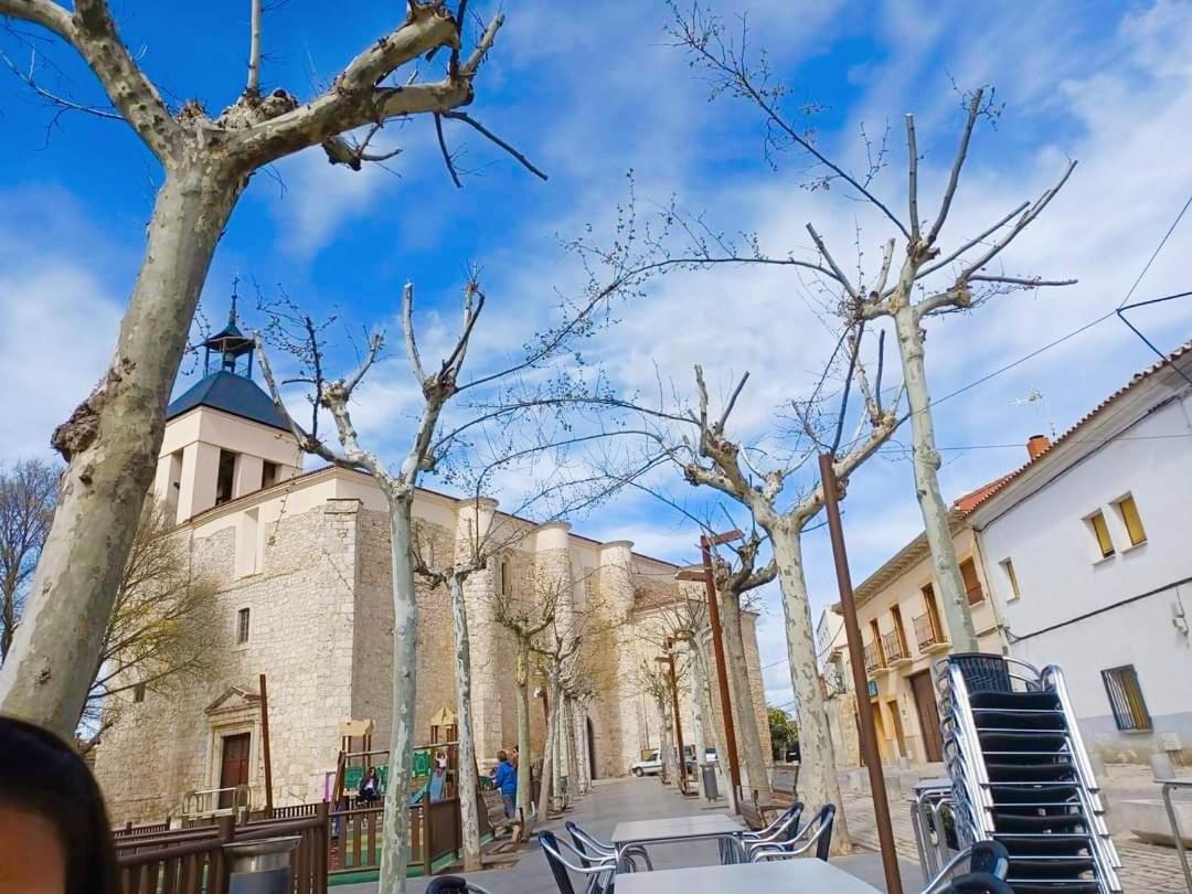 Appartamento Casa Luzon, terraza-solarium con ducha y salon rustico Villarejo de Salvanés Esterno foto