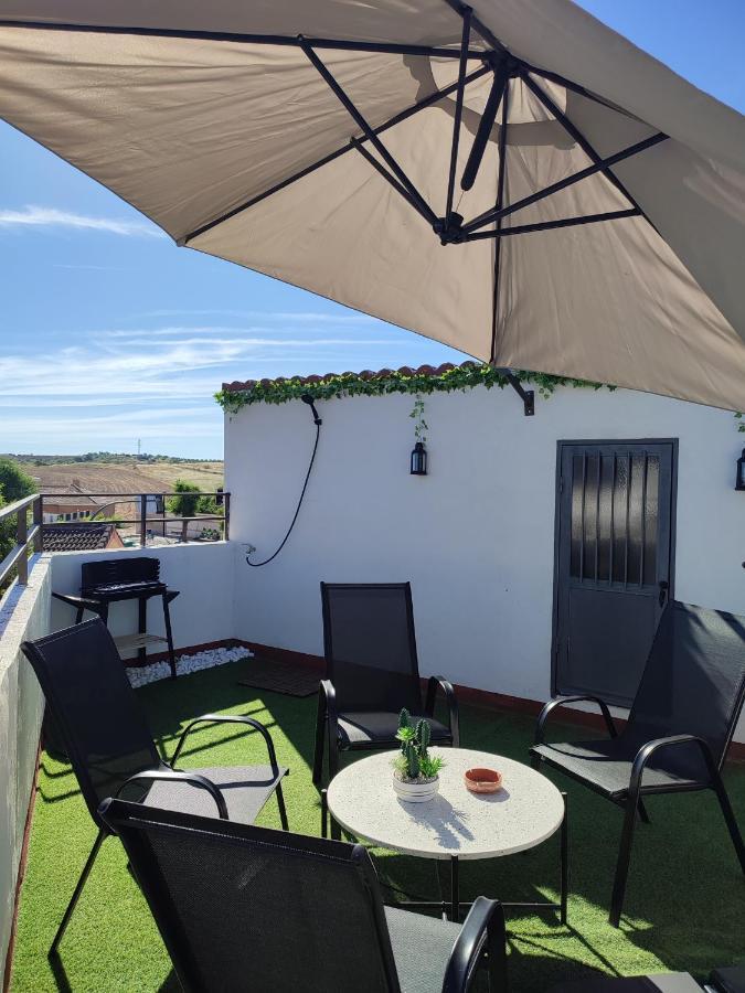 Appartamento Casa Luzon, terraza-solarium con ducha y salon rustico Villarejo de Salvanés Esterno foto