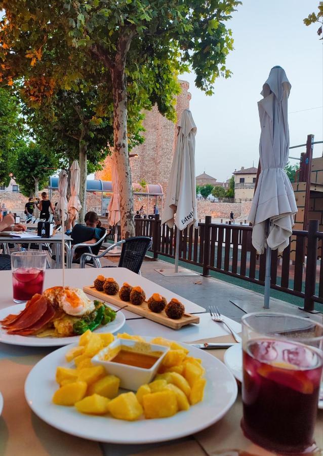 Appartamento Casa Luzon, terraza-solarium con ducha y salon rustico Villarejo de Salvanés Esterno foto