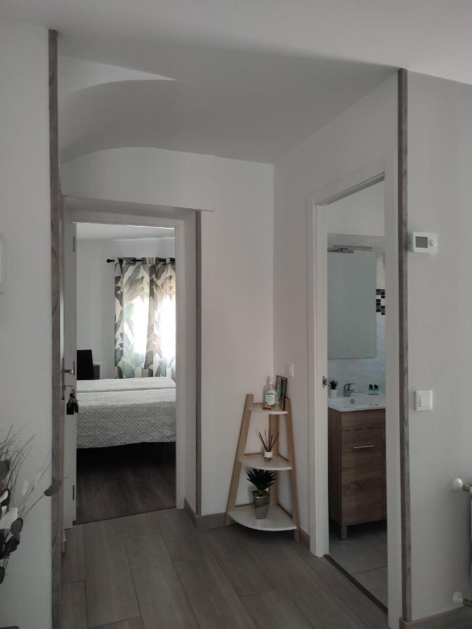 Appartamento Casa Luzon, terraza-solarium con ducha y salon rustico Villarejo de Salvanés Esterno foto