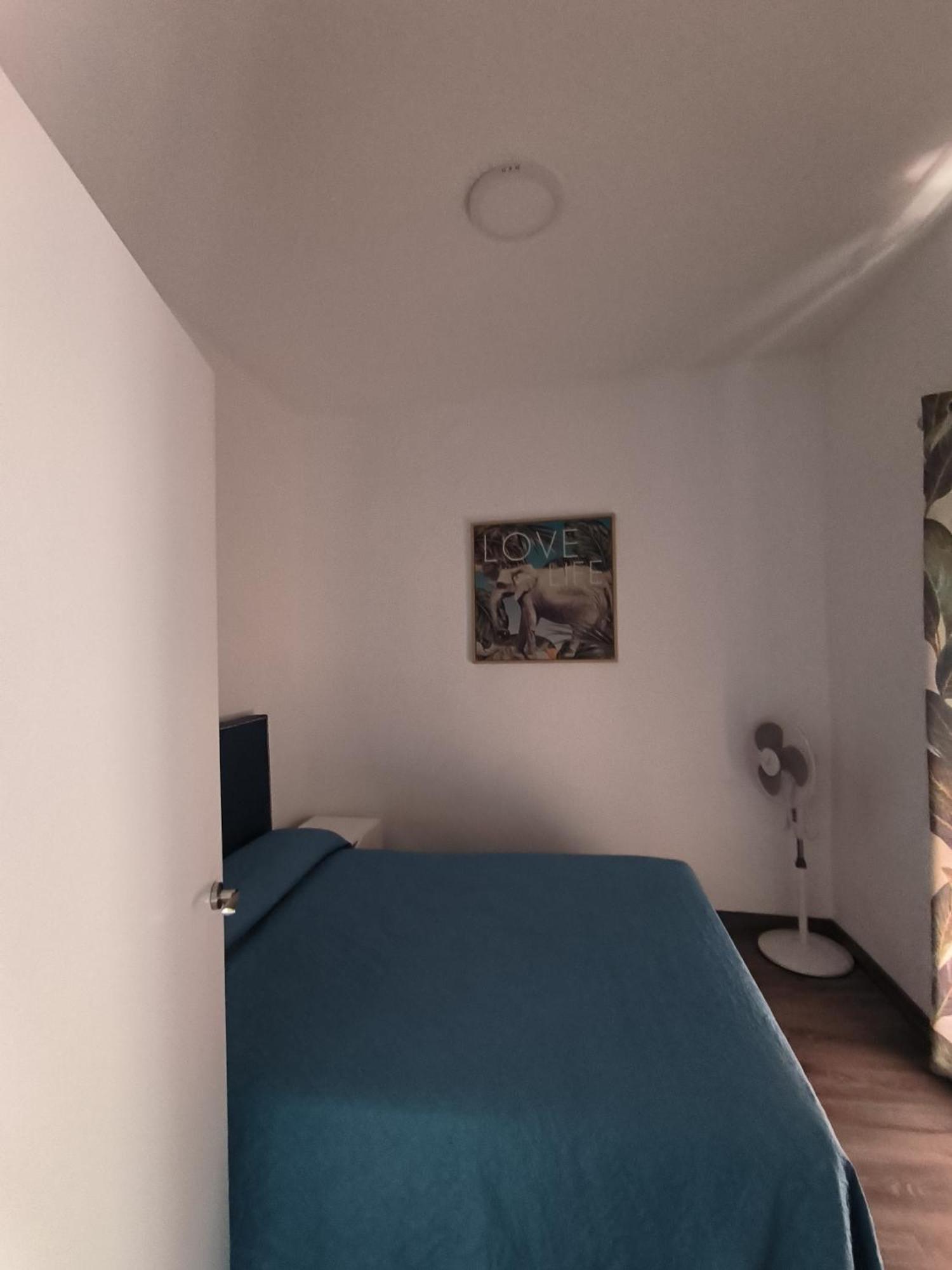 Appartamento Casa Luzon, terraza-solarium con ducha y salon rustico Villarejo de Salvanés Esterno foto